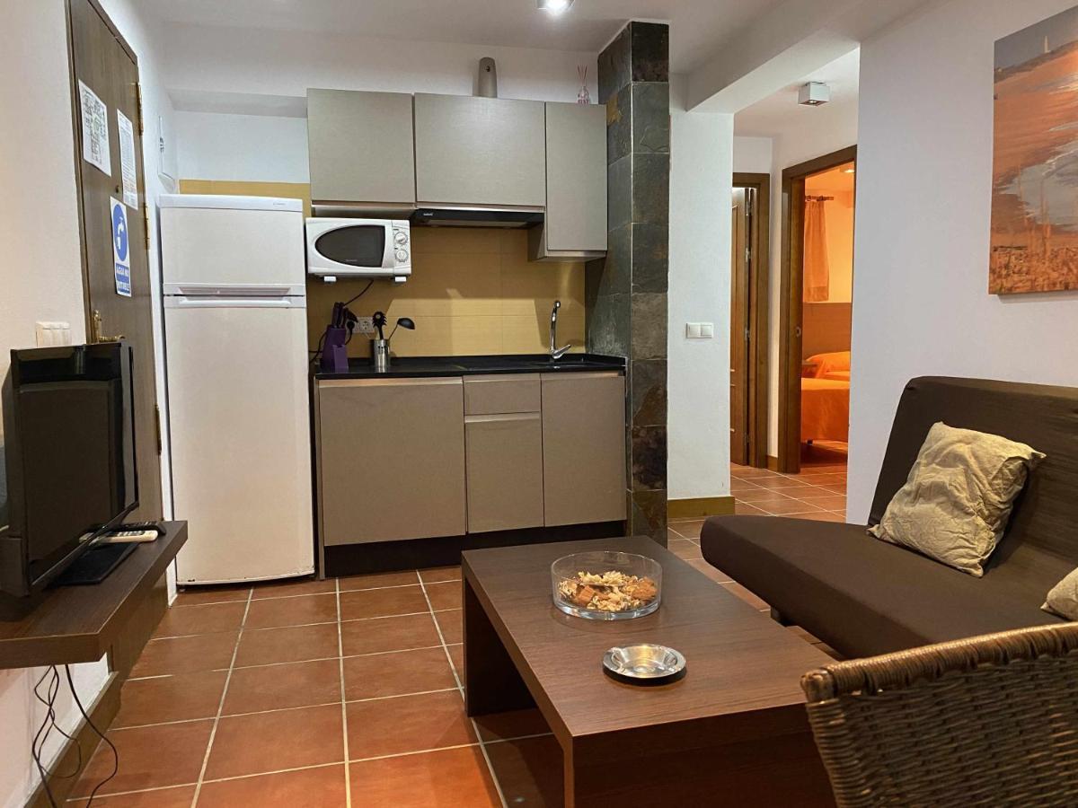 Apartamento Con Aire Acondicionado Muy Cerca De La Cádis Exterior foto