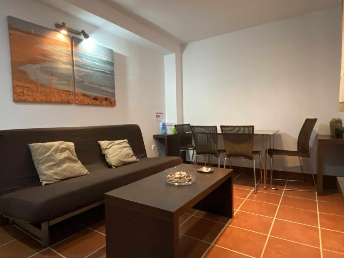 Apartamento Con Aire Acondicionado Muy Cerca De La Cádis Exterior foto